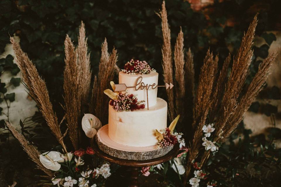 Boho wedding cake