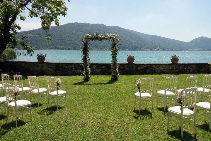 Cerimonia simbolica lago iseo