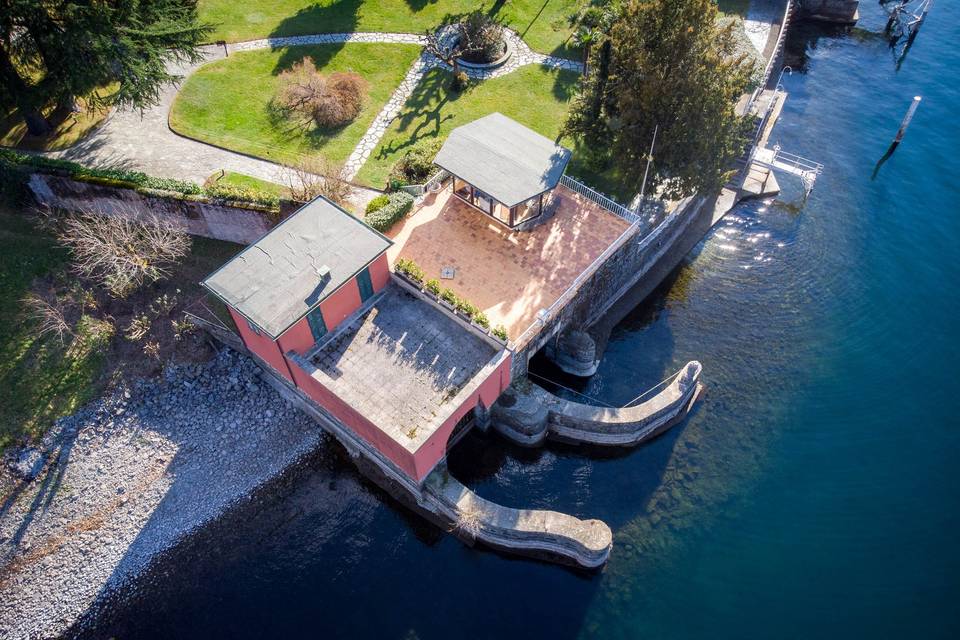 Vista terrazza a lago