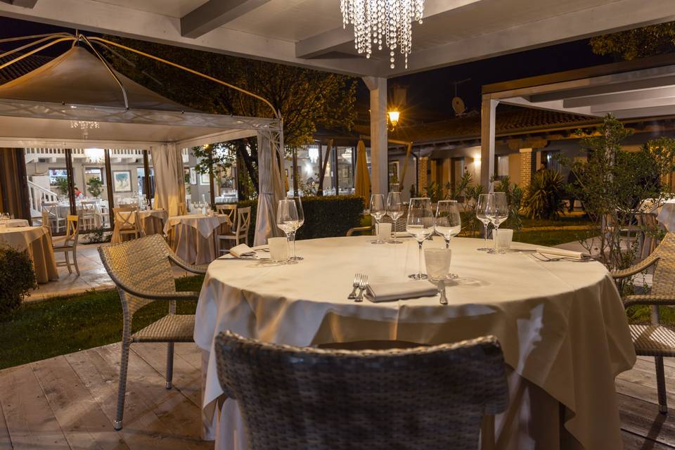 Cena giardino