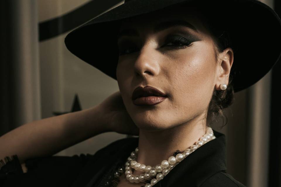 smokey eyes
