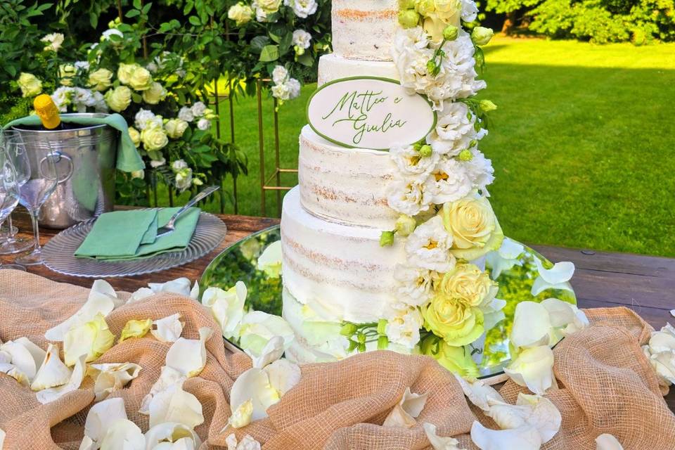 Wedding cake