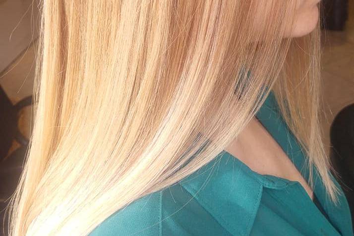Mix rose, bronze & blonde hair