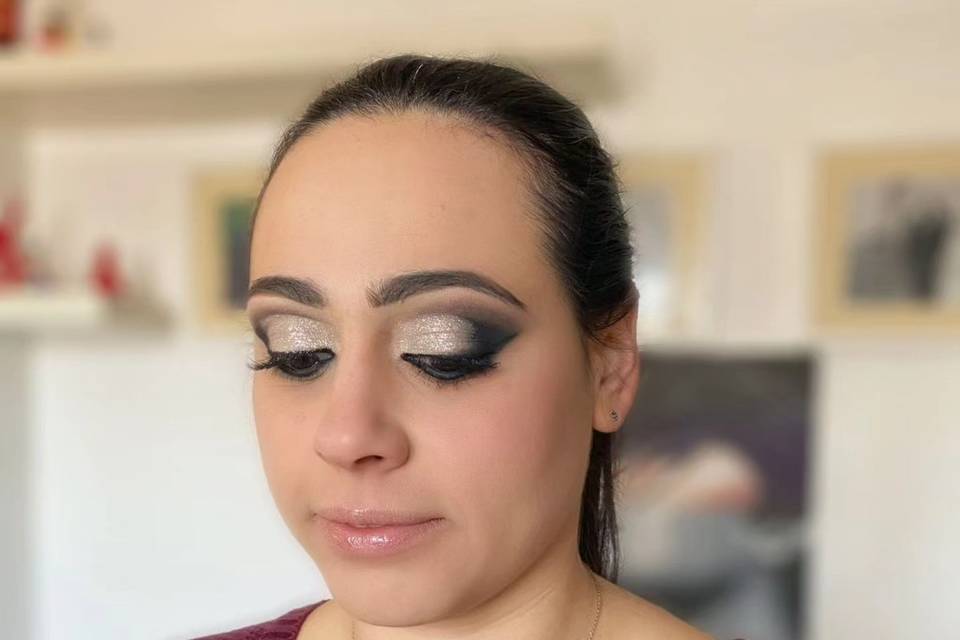 Party makeup