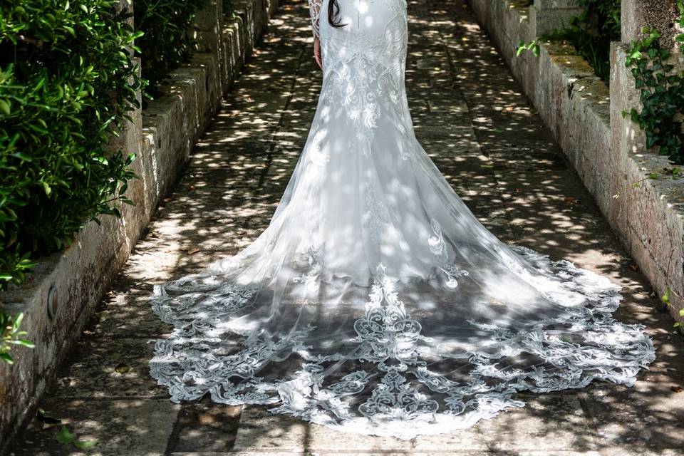 Vestito sposa e buoquet