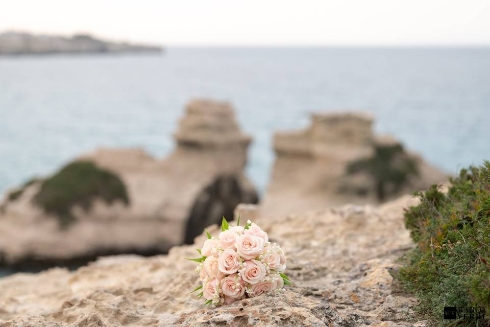 Foto romantica di sposi