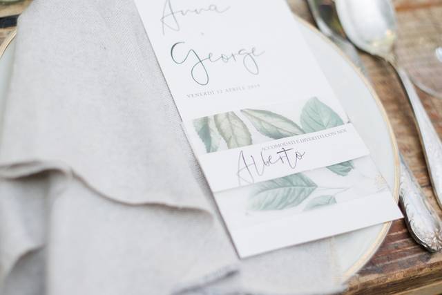 We Love Wedding Stationery - Consulta la disponibilità e i prezzi