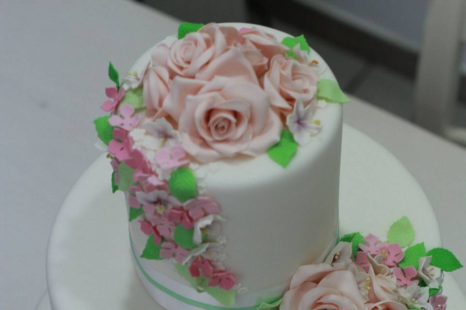 Torta con rose