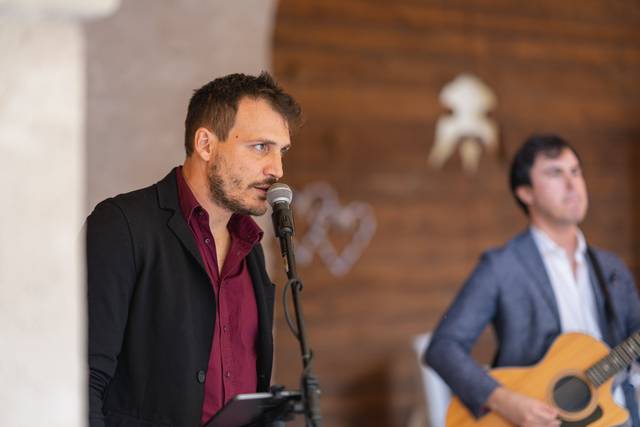 Aperitivo acustico