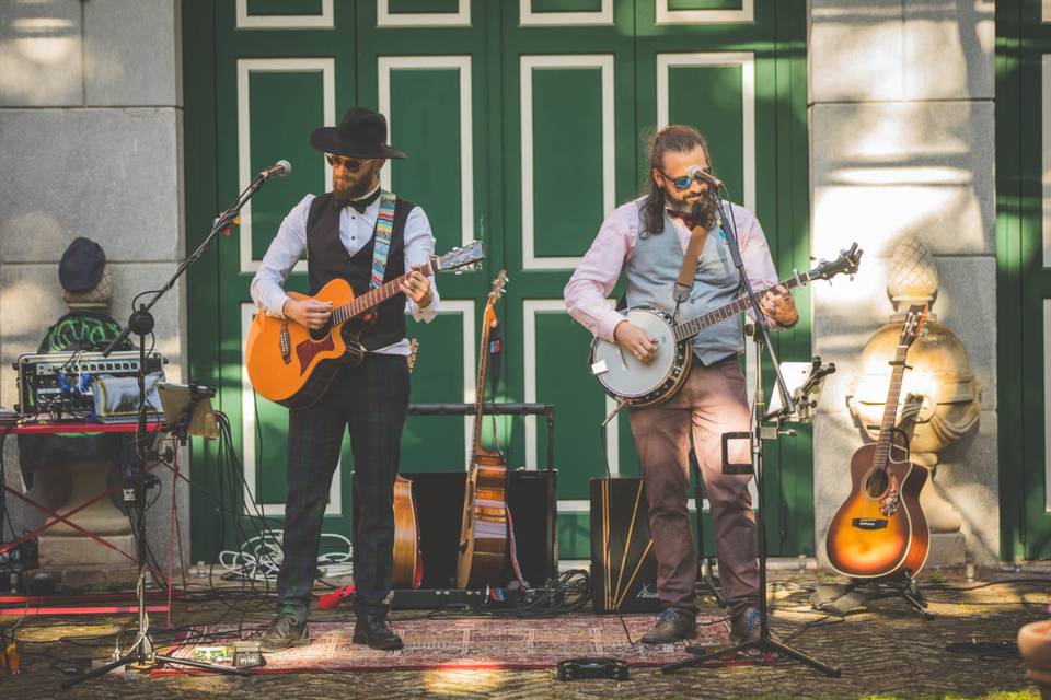 Blast in the Wedding: M.d.B.