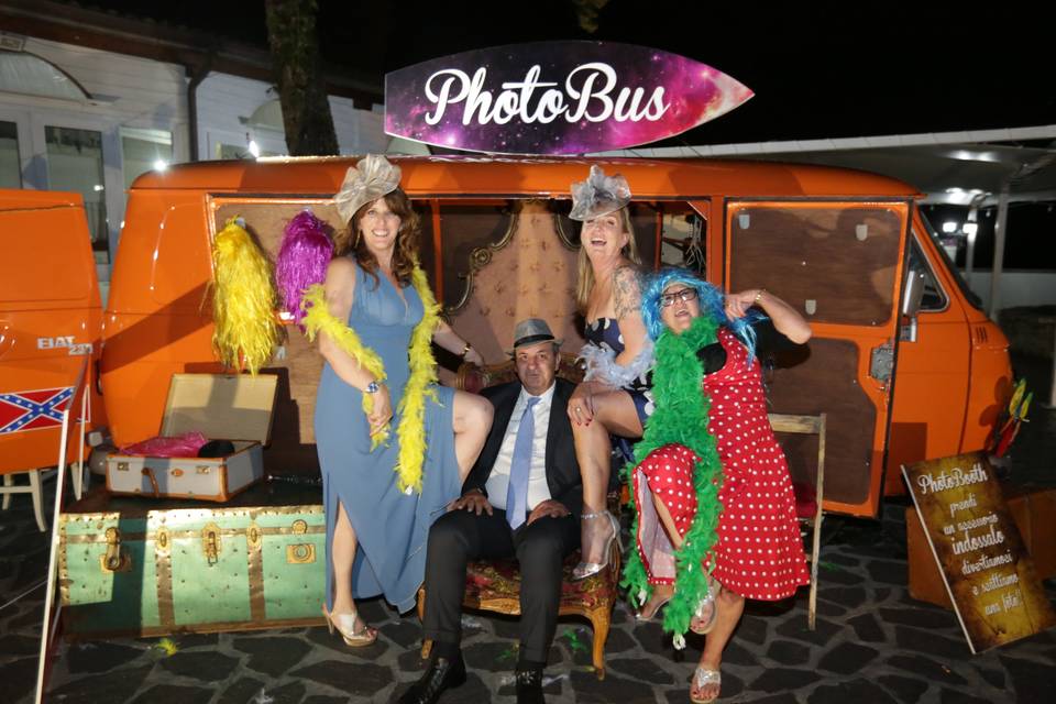 PhotoBus