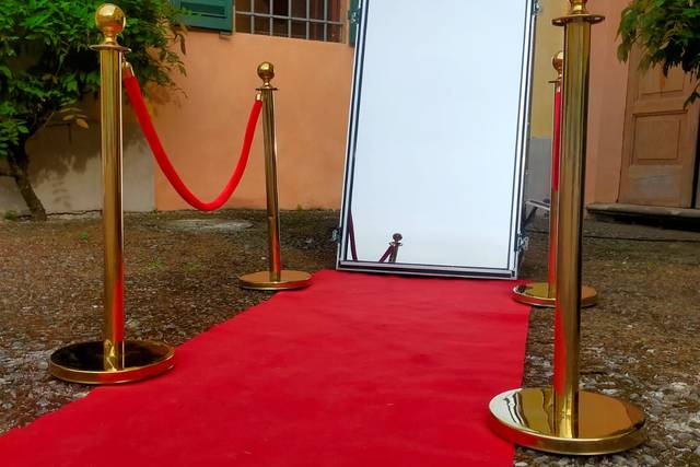 Magic Mirror Parma