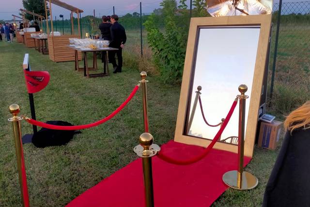 Magic Mirror Reggio Emilia