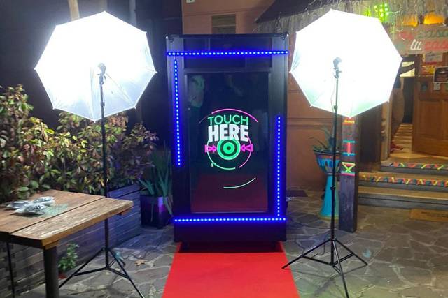 MagicBox - Photo Booth by Pura