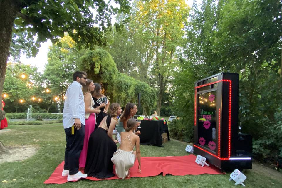 Wedding Photo Booth