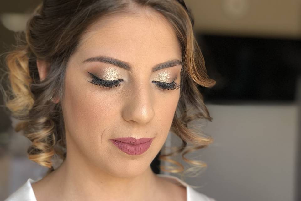 Luminoso trucco sposa