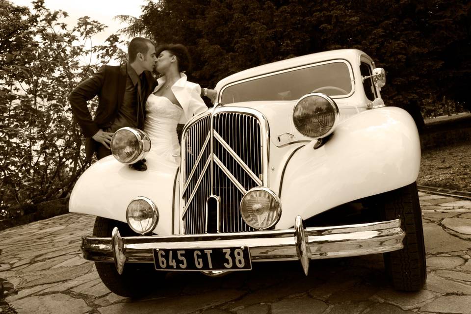 Auto d'epoca matrimonio