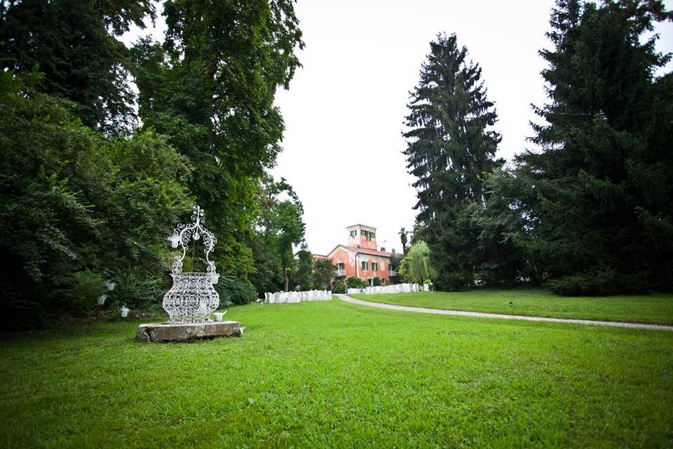 Giardino e vista sulla villa