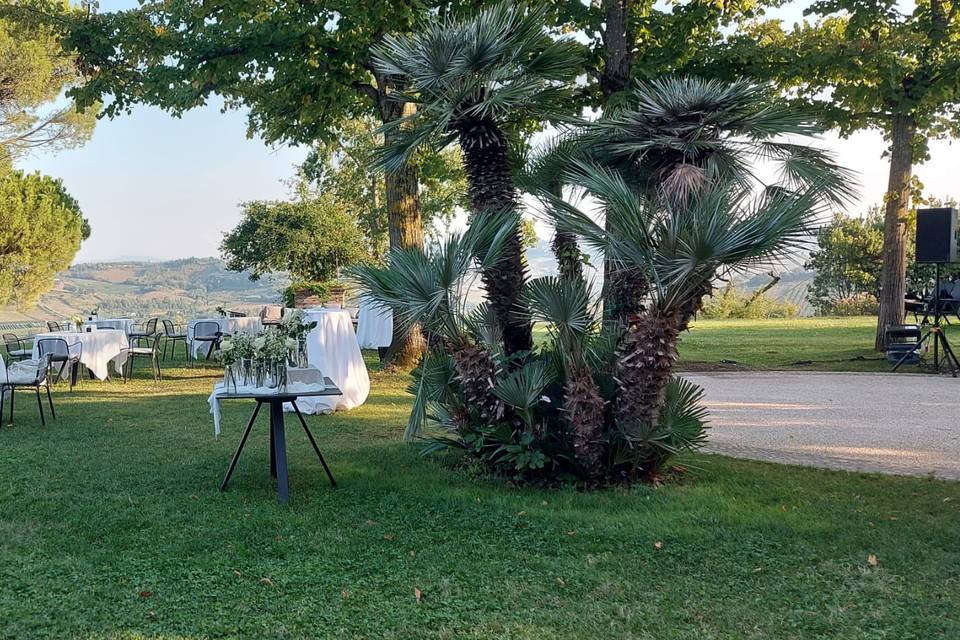 Aperitivo outdoor