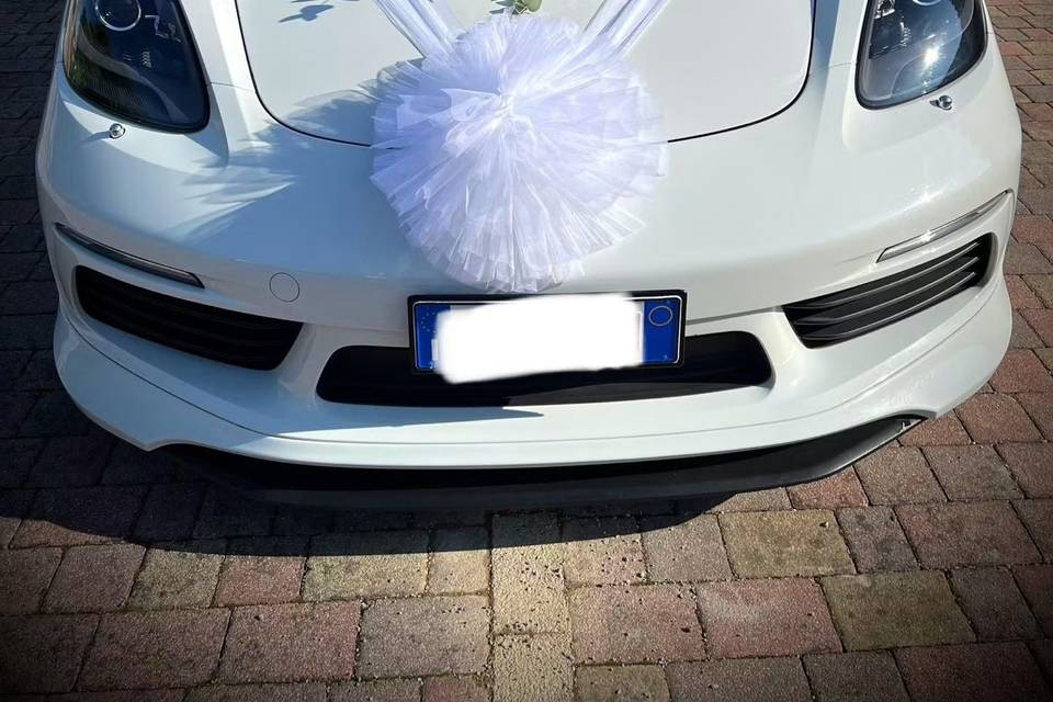 Auto nuziale