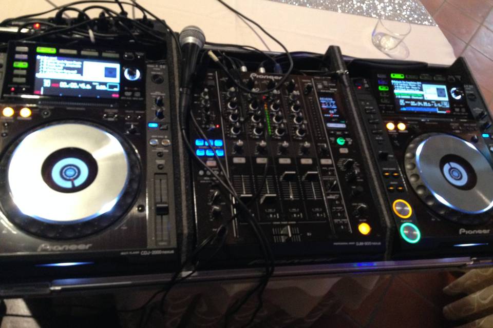 Cdj 2000 nxs