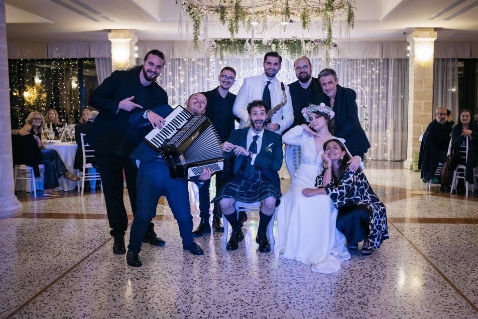 IDA travel Band