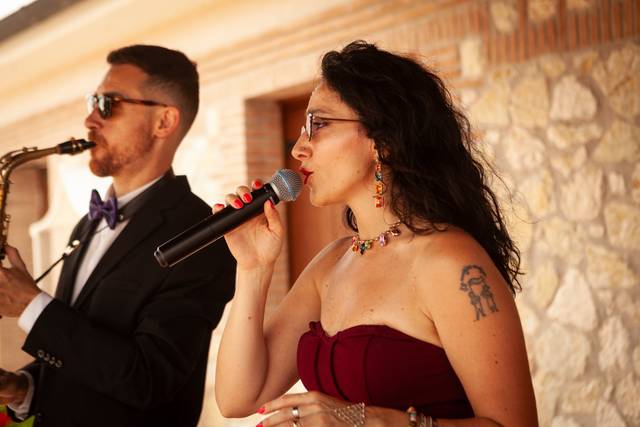 Live wedding
