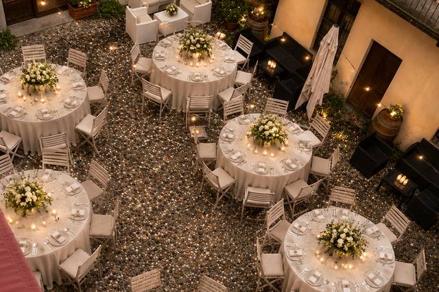 Cortile location dall'alto