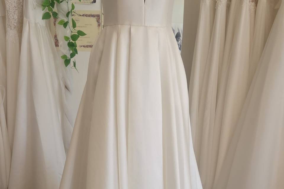 Abito sposa raso
