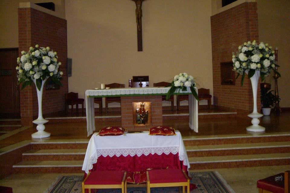 Chiesa altare