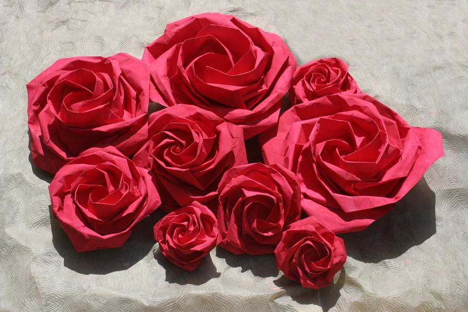 Rose origami giganti