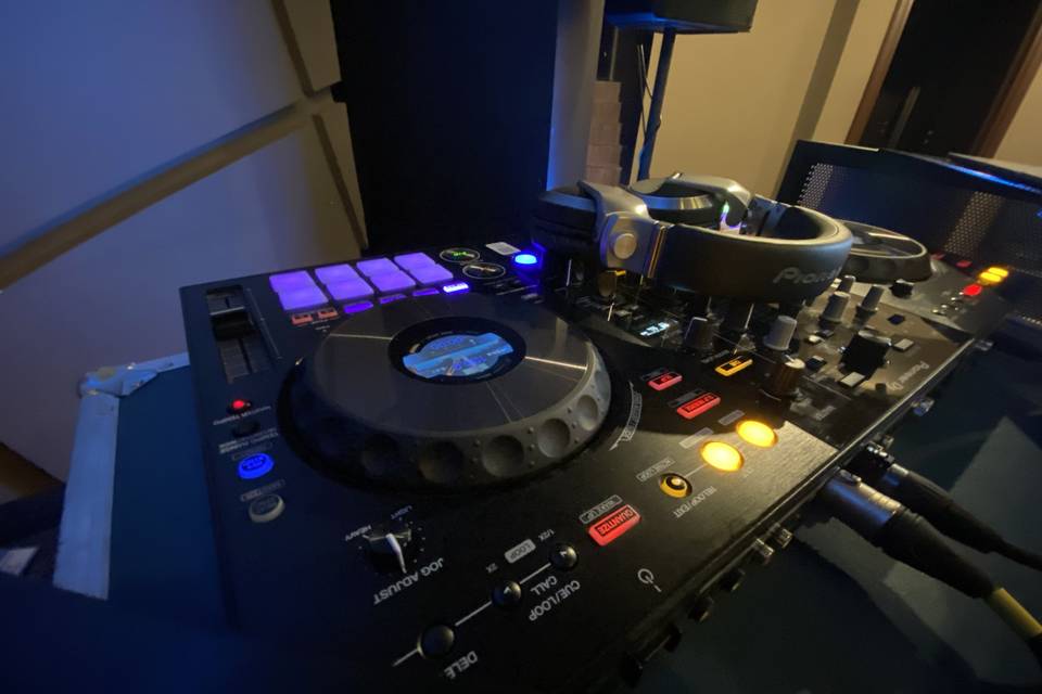 Dj set
