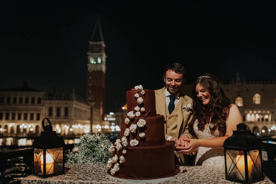 Taglio torta venezia san marco