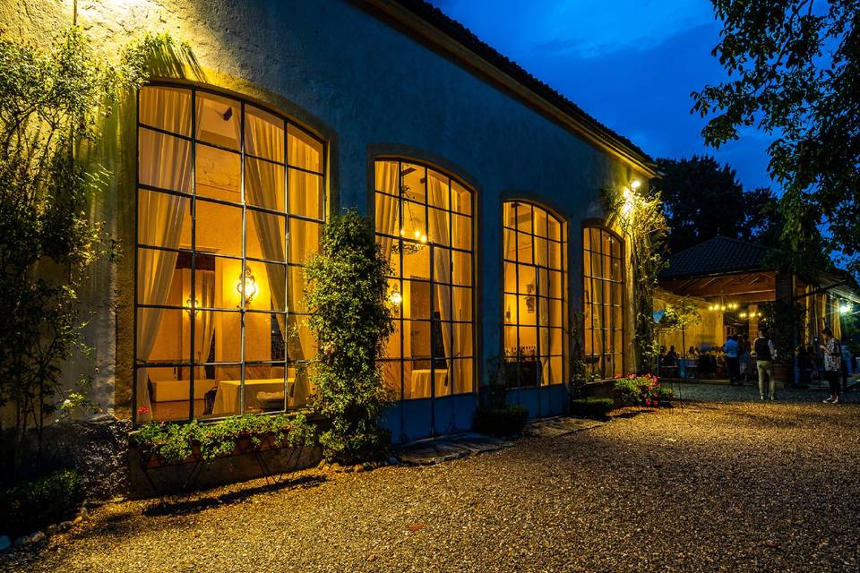 Sala da pranzo e buffet dolci