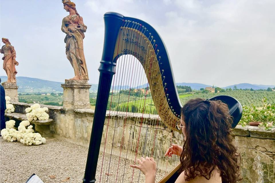 Arpa , Villa Corsini a Mezzomo