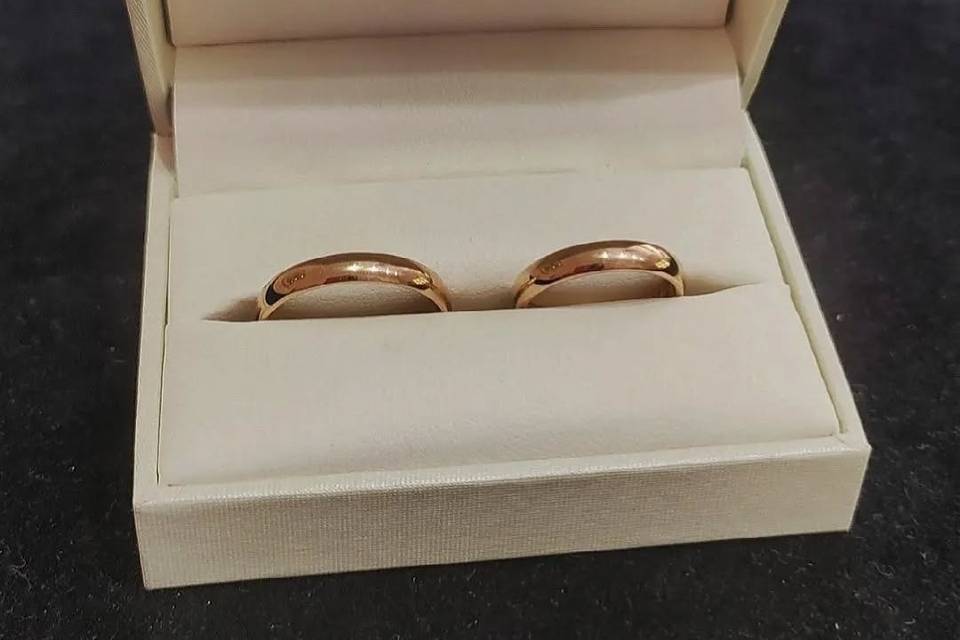 Fedi in oro rosa 18 kt
