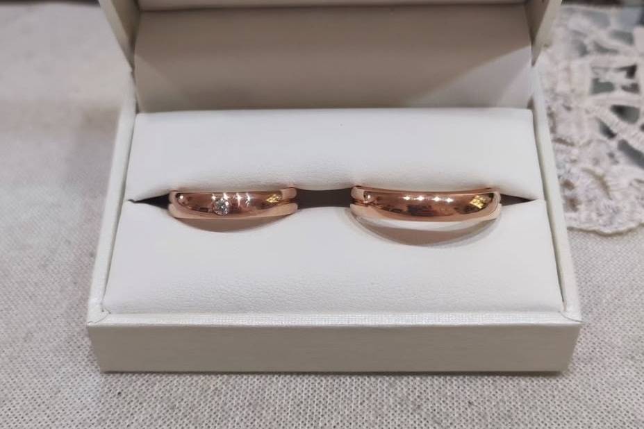 Fedi oro rosa 18 kt e diamante