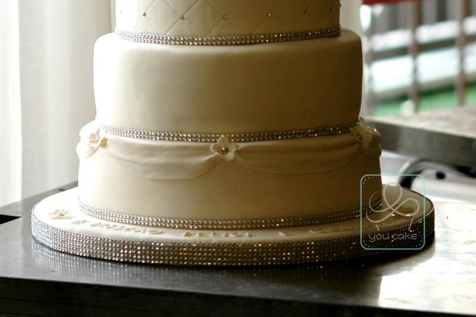 Wedding cake con cristalli