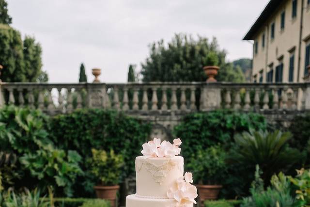 Tavolo torta drappeggio