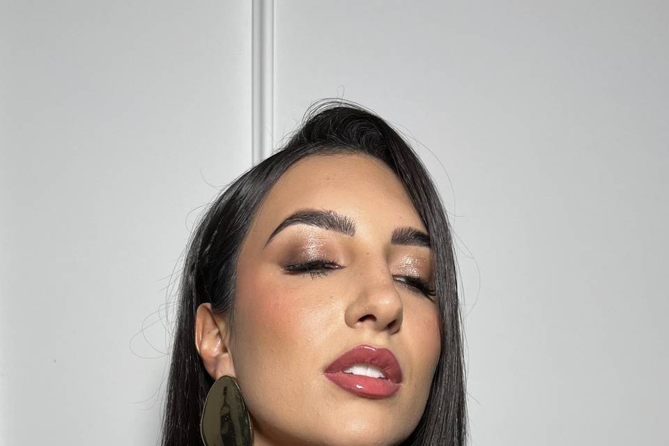 Make-up glam
