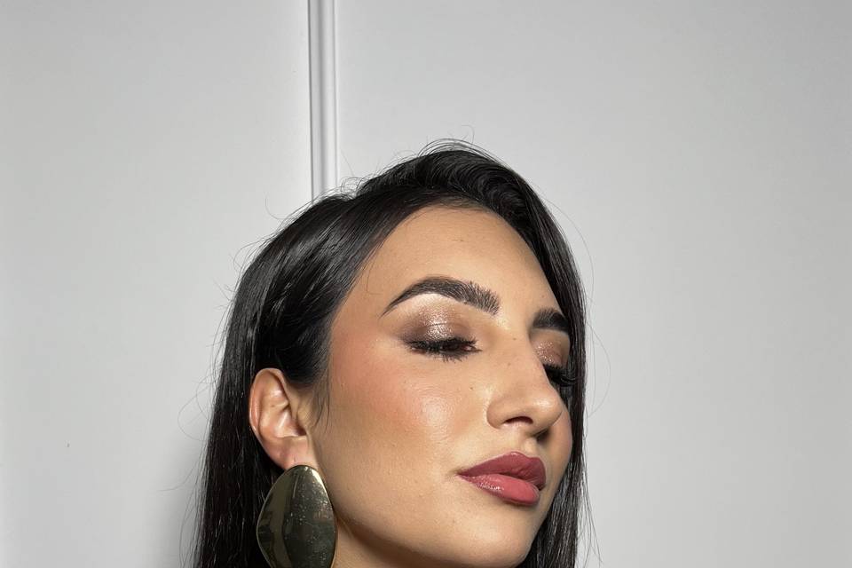 Make-up glam