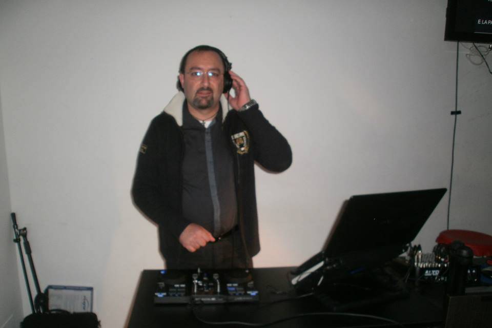 Serata Dj al Seven Modica