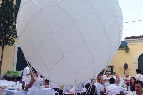 Mongolfiera Cena in Bianco