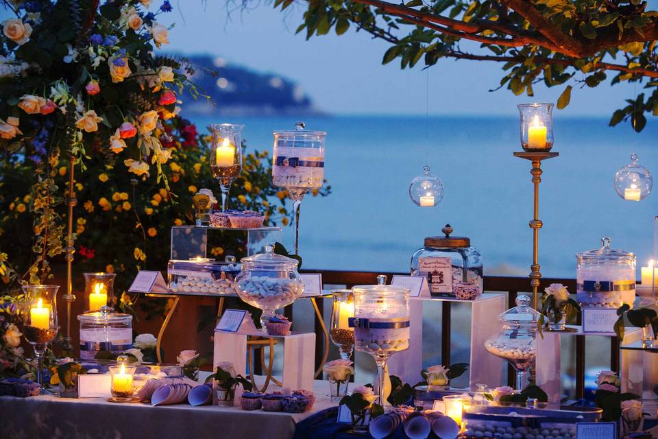 Wedding cake con vista mare