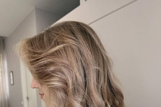 Brave Hair Dresser