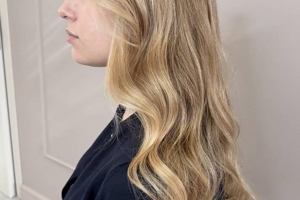 Brave Hair Dresser
