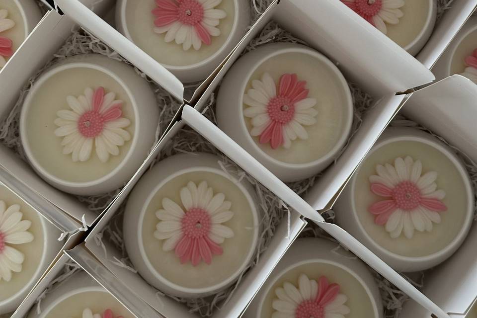 Candele in contenitore