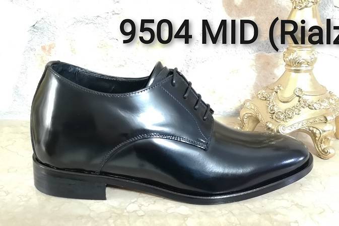Scarpa con rialzo tot 7,5 cm
