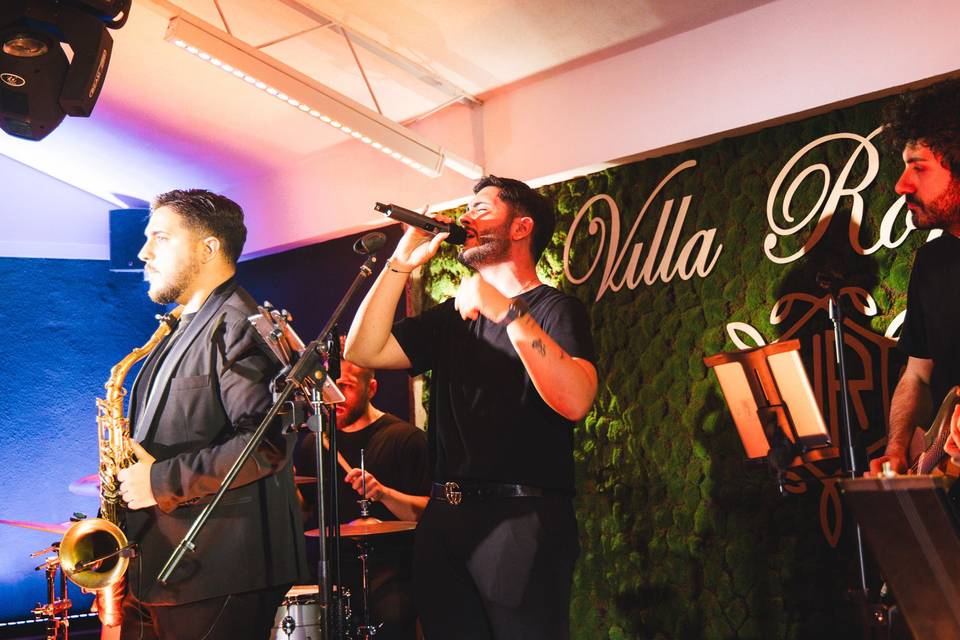 Full band