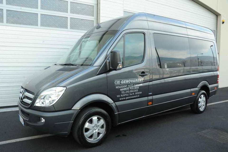 Minibus Mercedes 8 posti